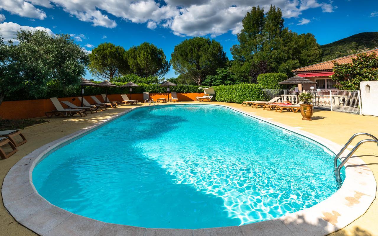 Logis La Grande Bastide Hotel Oraison Buitenkant foto